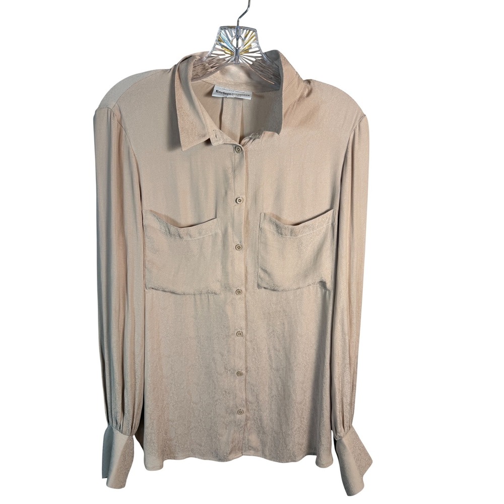 Finders Keepers‎ Beige Silk Blouse Womens Small Button Down Minimalist Top